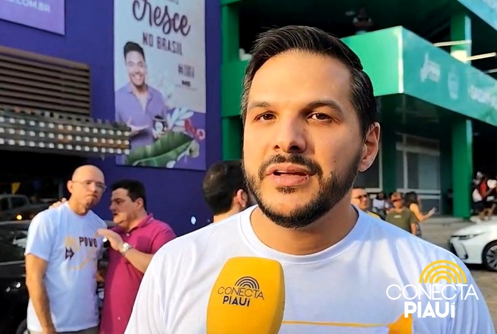 Secretário Washington Bandeira