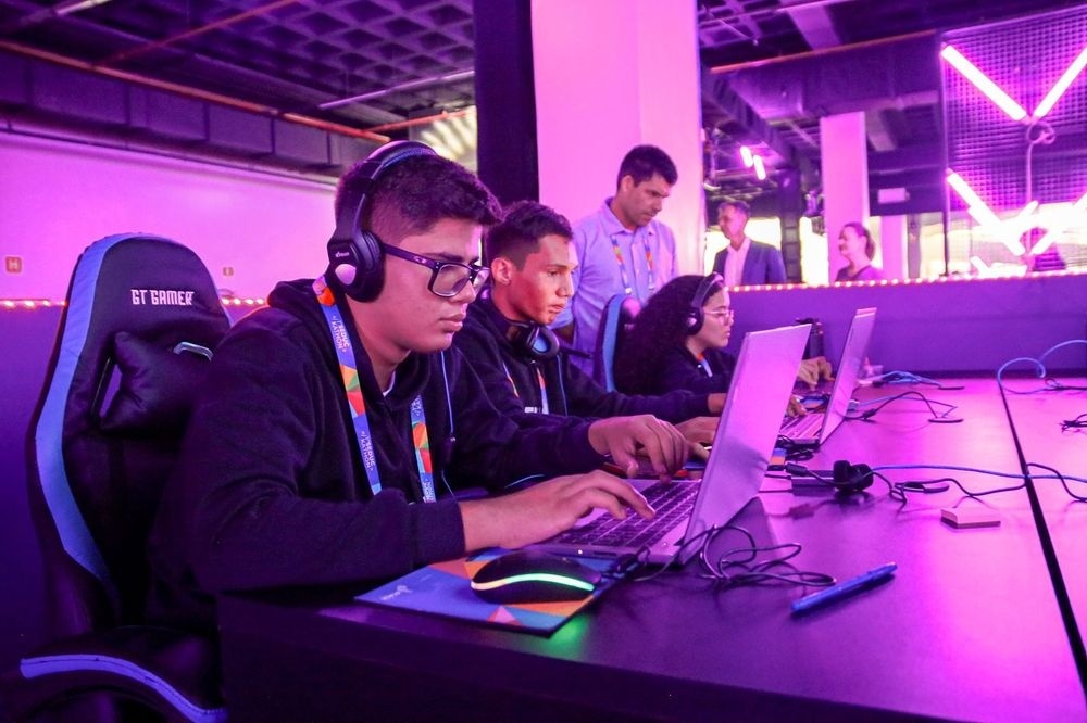 Seduc realiza maior Hackathon de escolas públicas do mundo em Teresina