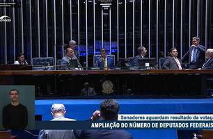 Senado aprova proposta que aumenta número de deputados federais para 531 (Foto: Reprodução/TV Senado) Senado aprova proposta que aumenta número de deputados federais para 531 (Foto: Reprodução/TV Senado)