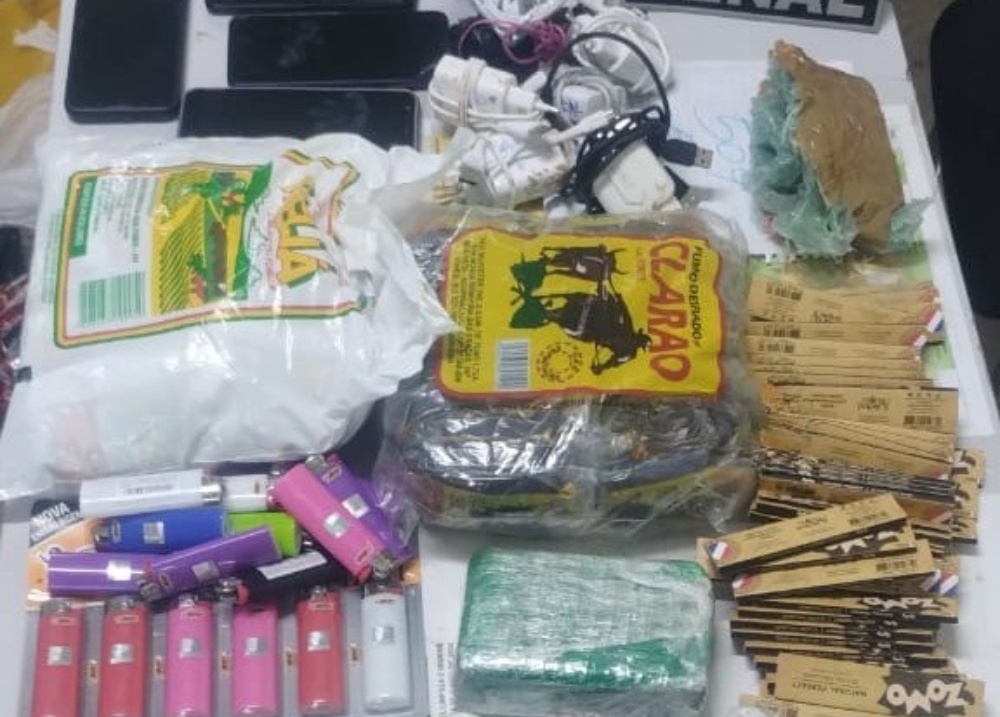 Adolescentes são apreendidos ao tentar entregar drogas na penitenciária de Altos