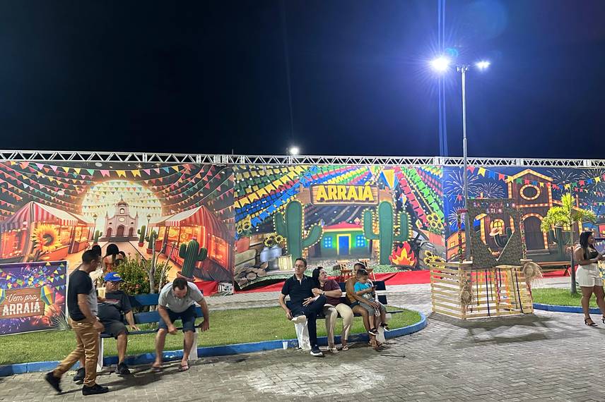 Caxingó encerra tradicional Arraiá do Povo com muita cultura e grande show musical Caxingó encerra tradicional Arraiá do Povo com muita cultura e grande show musical