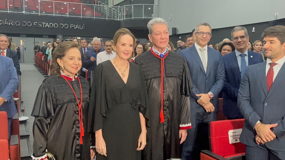 Cláudia Seabra toma posse como nova procuradora-geral de Justiça do Piauí