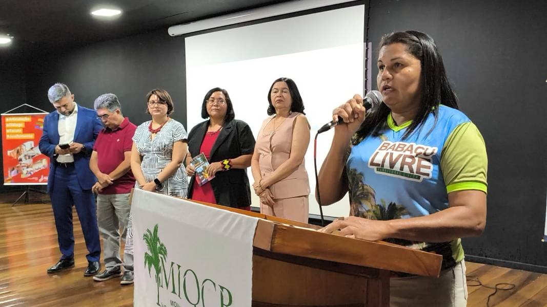 Com foco na luta das quebradeiras de coco, documentário Babaçu Livre é lançado