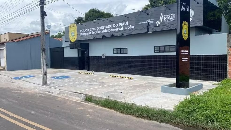 Delegacia de Demerval Lobão