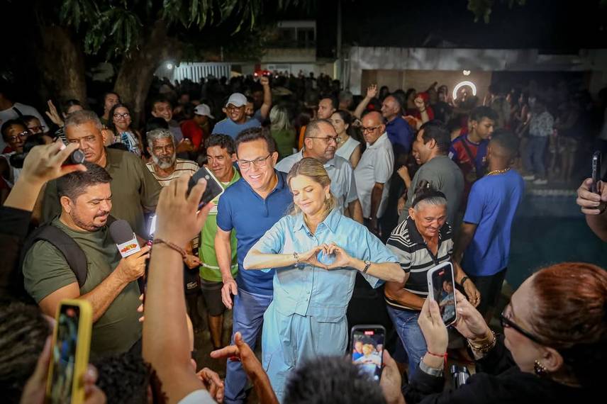Deputada é homenageada por sua dedicação ao povo parnaibano e piauiense Deputada é homenageada por sua dedicação ao povo parnaibano e piauiense