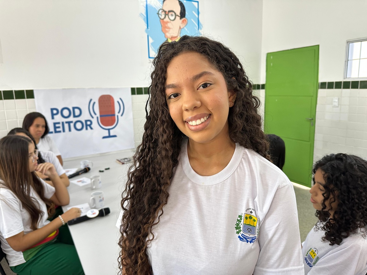 Escola movimenta férias com atividades lúdicas e criativas em Anísio de Abreu