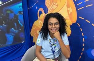 Estudante apresenta plataforma de educação financeira gamificada no Neon 2025 (Foto: Conecta Piauí) Estudante apresenta plataforma de educação financeira gamificada no Neon 2025 (Foto: Conecta Piauí)