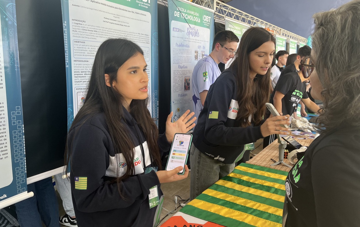 Estudantes de Pedro II se destacam em evento nacional de tecnologia