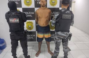 Foragido da Justiça é capturado pela PM em matagal usado para tráfico em Floriano (Foto: Reprodução) Foragido da Justiça é capturado pela PM em matagal usado para tráfico em Floriano (Foto: Reprodução)