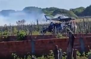 Helicóptero turístico faz pouso forçado e pega fogo no Maranhão (Foto: Reprodução)