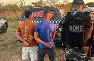 Homem é preso por tráfico de drogas durante patrulhamento na zona Sul de Teresina (Foto: Divulgação/PMPI/Ascom) Homem é preso por tráfico de drogas durante patrulhamento na zona Sul de Teresina (Foto: Divulgação/PMPI/Ascom)