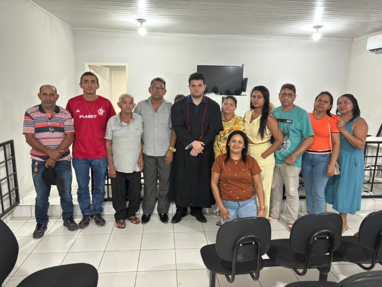 Homem que matou esposa na frente das filhas é condenado a 25 anos de prisão no PI