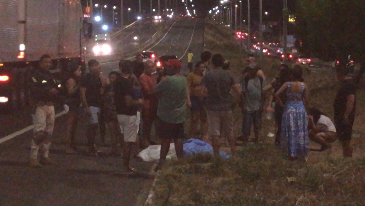 Idoso morre atropelado ao tentar atravessar a BR-316, na zona Sul de Teresina