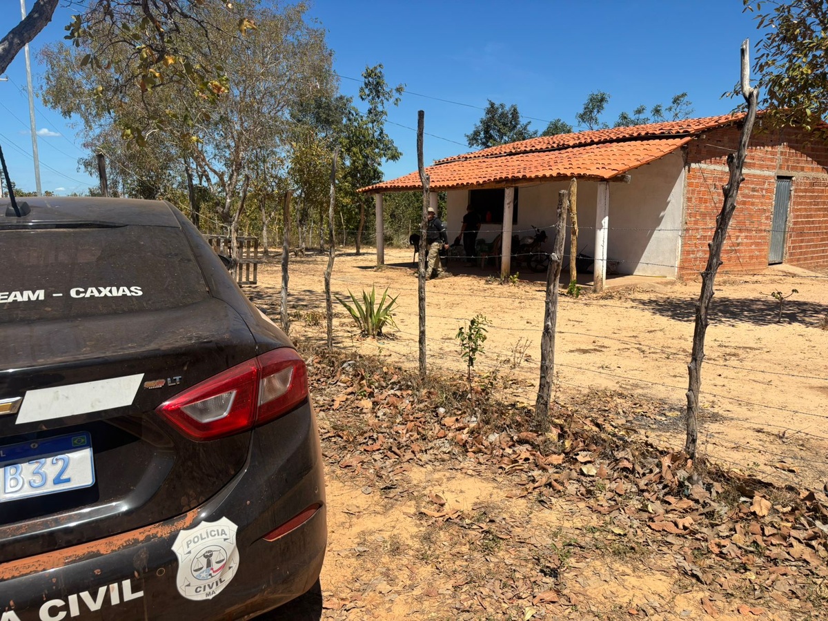 Imagens das buscas por foragido que matou delegado no Maranhão