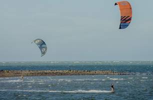 Kitesurfe em Cajueiro da Praia (Foto: Thiago Amaral) Kitesurfe em Cajueiro da Praia (Foto: Thiago Amaral)
