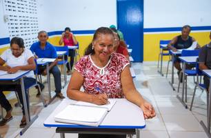 Número de alunos da EJA cresce mais de 92% em Timon em 2025 (Foto: Leonardo Rocha/SECOM) Número de alunos da EJA cresce mais de 92% em Timon em 2025 (Foto: Leonardo Rocha/SECOM)