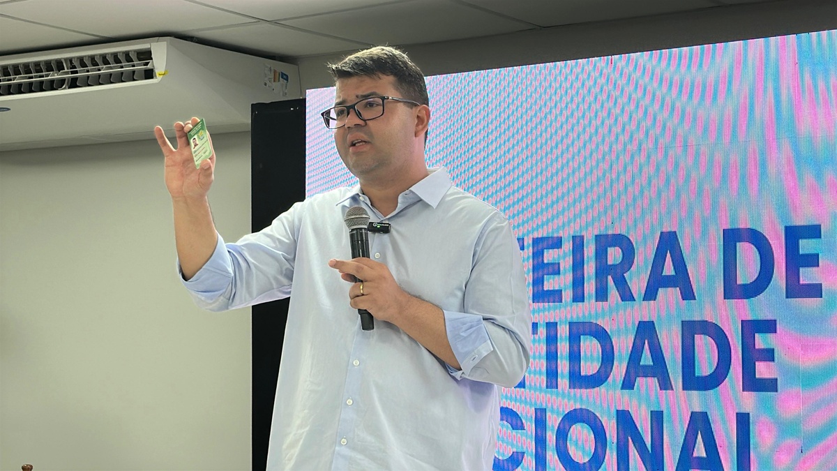 Piauí lança nova carteira de identidade funcional para servidores estaduais