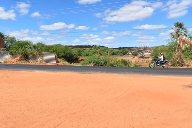 Ponte liga Avenida Severo Eulálio ao Bairro Boa Vista