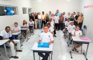 Prefeitura inaugura sala de aula voltada para educação dos garis de Campo Maior (Foto: ASCOM) Prefeitura inaugura sala de aula voltada para educação dos garis de Campo Maior (Foto: ASCOM)