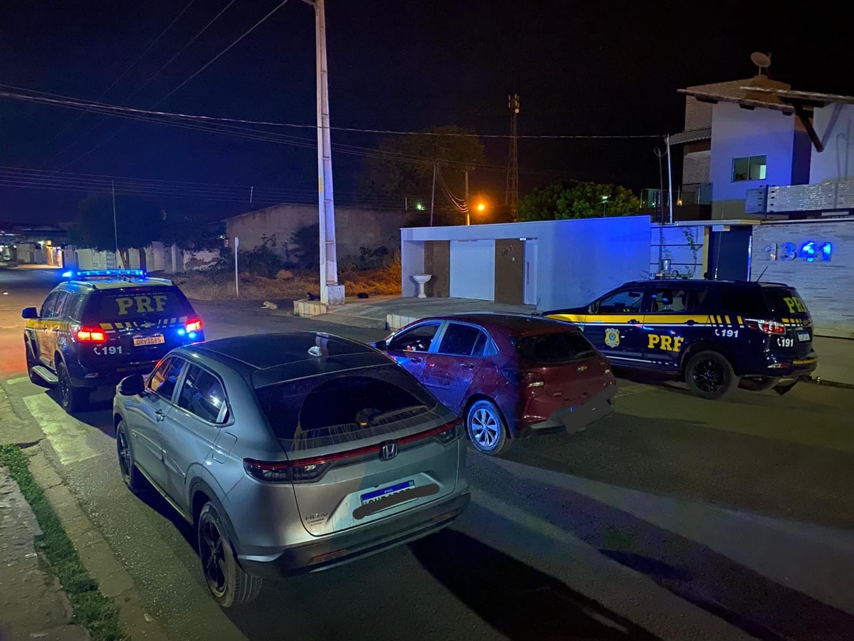 PRF recupera veículos roubados e encaminha dois suspeitos por receptação em Picos