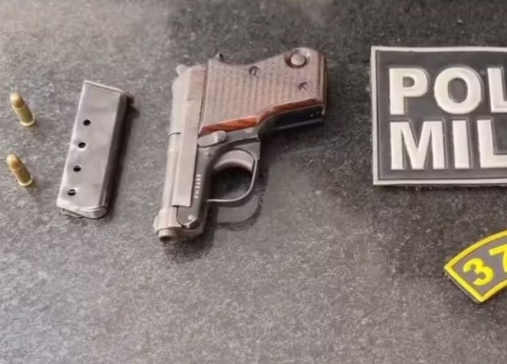 Professora é presa após sacar arma e tenta atirar em servidores no Maranhão