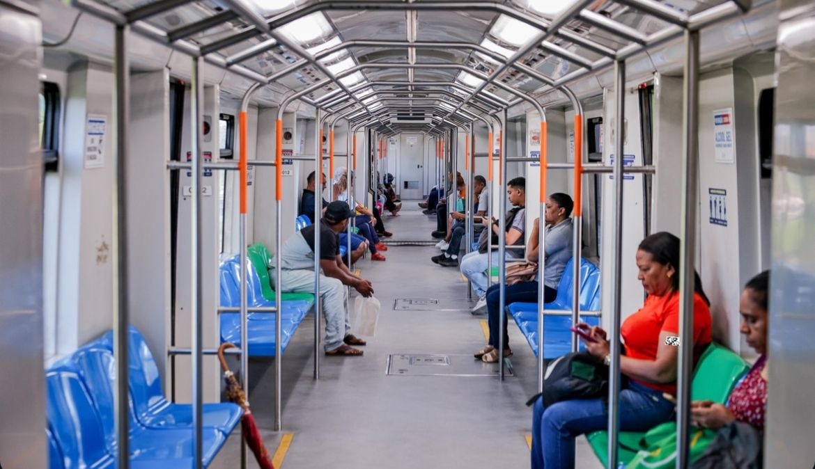 Rafael Fonteles entrega Estação Itararé e inicia nova fase do Metrô de Teresina