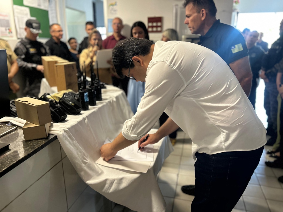 SSP entrega equipamentos de radiocomunicação de última geração para Polícia Penal