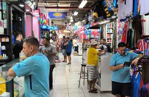SSP realiza ação educativa contra comércio ilegal de joias no Centro de Teresina (Foto: Conecta Piauí) SSP realiza ação educativa contra comércio ilegal de joias no Centro de Teresina (Foto: Conecta Piauí)
