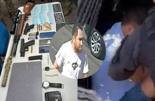 Assassino de vereadora e guarda chega em silêncio ao DHPP para depor (Foto: Conecta Piauí/Angela Carvalho) Assassino de vereadora e guarda chega em silêncio ao DHPP para depor (Foto: Conecta Piauí/Angela Carvalho)