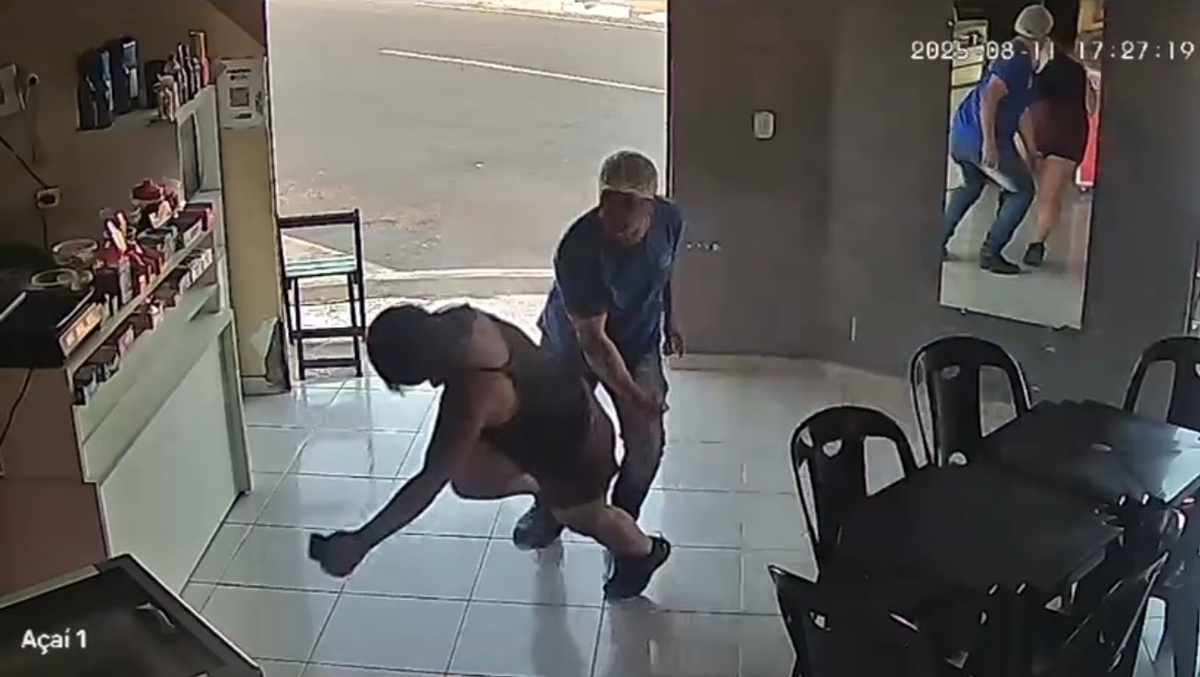 Câmera de segurança flagra homem agredindo mulher com soco em Coronel José Dias