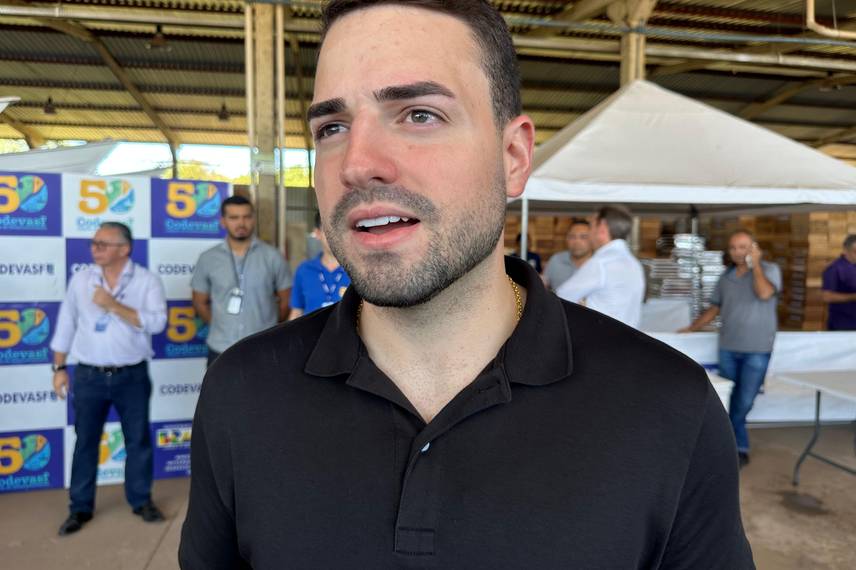 Codevasf realiza mega entrega a 35 municípios piauienses Codevasf realiza mega entrega a 35 municípios piauienses