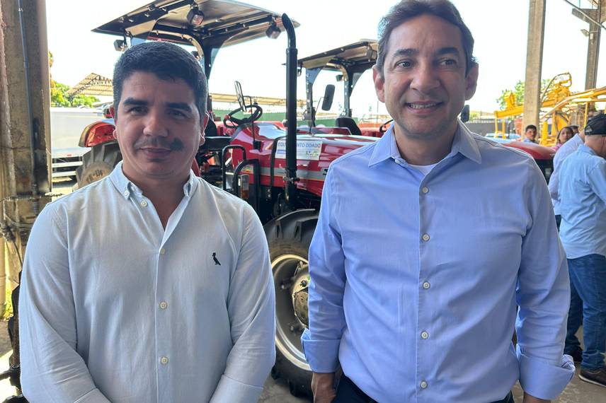 Codevasf realiza mega entrega a 35 municípios piauienses Codevasf realiza mega entrega a 35 municípios piauienses
