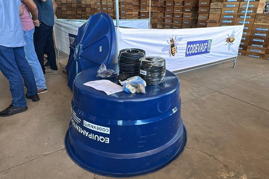 Codevasf realiza mega entrega a 35 municípios piauienses Codevasf realiza mega entrega a 35 municípios piauienses