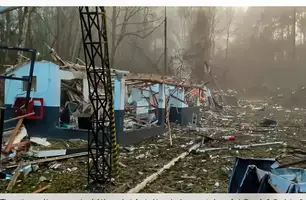 Empresa confirma 9 mortes em explosão de fábrica no Paraná (Foto: Corpo de Bombeiros do Paraná)