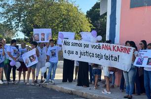 Família de mulher morta por R$ 30 em Teresina pede por justiça (Foto: Kassio Cavalcante/Conecta Piauí) Família de mulher morta por R$ 30 em Teresina pede por justiça (Foto: Kassio Cavalcante/Conecta Piauí)