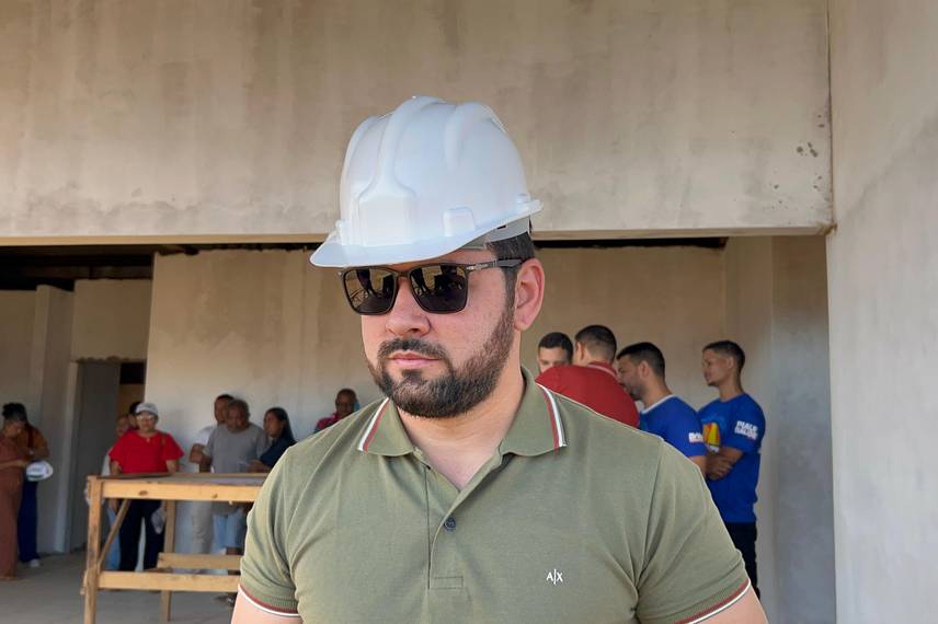 Fonteles cumpre agenda em Uruçuí com entregas e plenária do Diálogos pelo Piauí Fonteles cumpre agenda em Uruçuí com entregas e plenária do Diálogos pelo Piauí