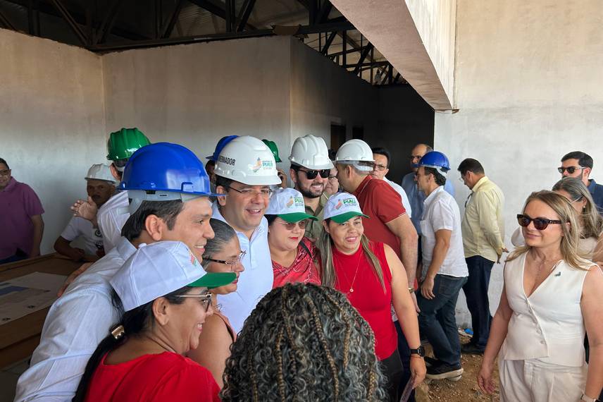 Fonteles cumpre agenda em Uruçuí com entregas e plenária do Diálogos pelo Piauí Fonteles cumpre agenda em Uruçuí com entregas e plenária do Diálogos pelo Piauí