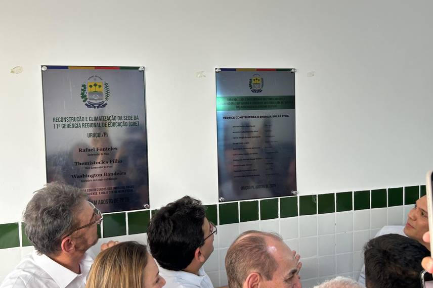 Fonteles cumpre agenda em Uruçuí com entregas e plenária do Diálogos pelo Piauí Fonteles cumpre agenda em Uruçuí com entregas e plenária do Diálogos pelo Piauí