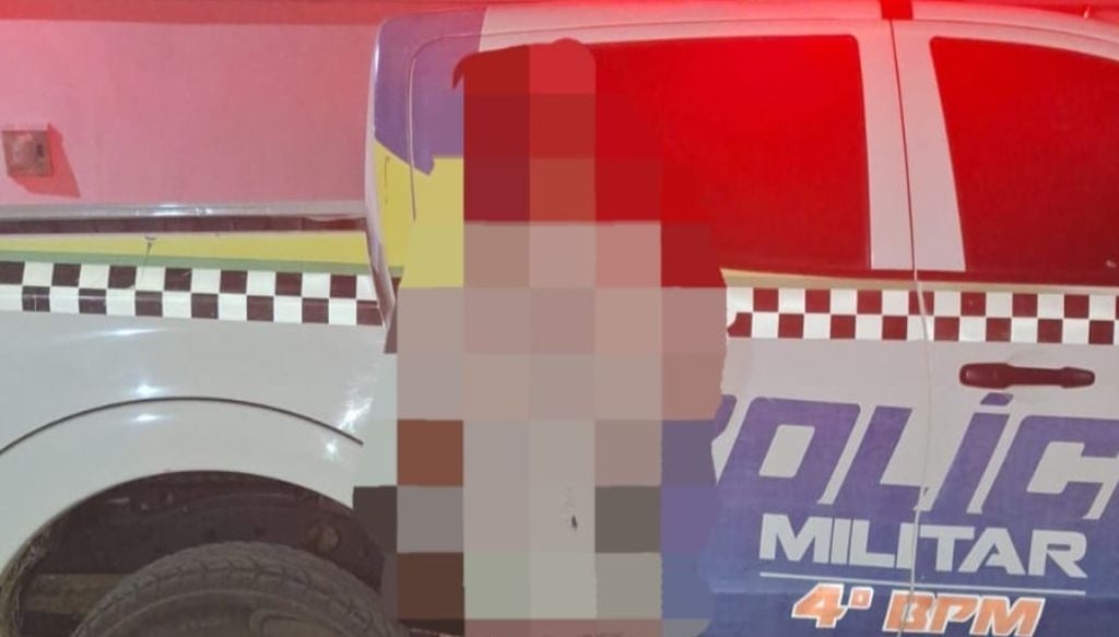 Homem é detido após dirigir embriagado e cair de moto em Pio IX