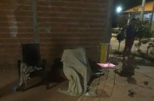 Homem é executado com vários tiros na cabeça em Demerval Lobão (Foto: Imagem enviada ao Conecta Piauí) Homem é executado com vários tiros na cabeça em Demerval Lobão (Foto: Imagem enviada ao Conecta Piauí)