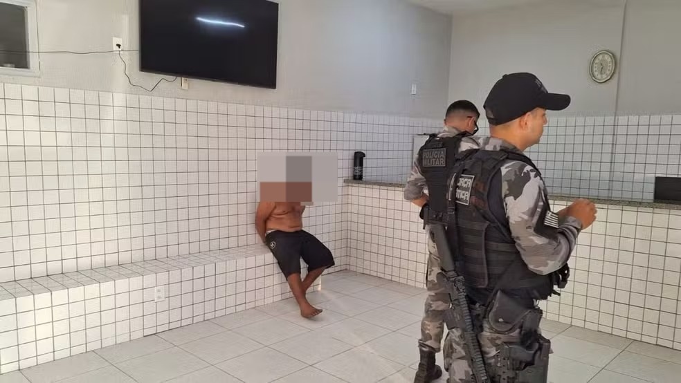 Jovem é preso suspeito de matar irmão a facadas após discussão em Luís Correia