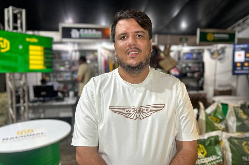 Júnior Macêdo, do Imepi, prestigia 1ª etapa do Campeonato Piauiense de Vaquejada Júnior Macêdo, do Imepi, prestigia 1ª etapa do Campeonato Piauiense de Vaquejada