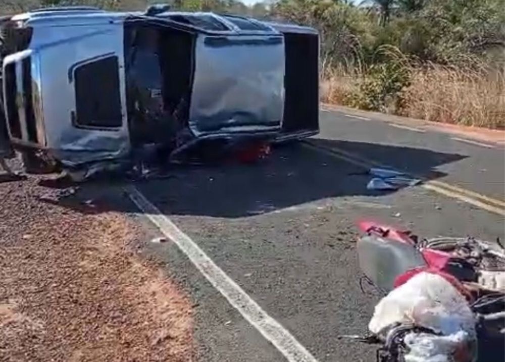 Motociclista morre em colisão com caminhonete na PI-221, em Altos