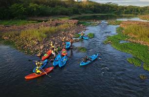 Passeio de caiaque no rio Poty une aventura, lazer e consciência ambiental (Foto: Conecta Piauí) Passeio de caiaque no rio Poty une aventura, lazer e consciência ambiental (Foto: Conecta Piauí)