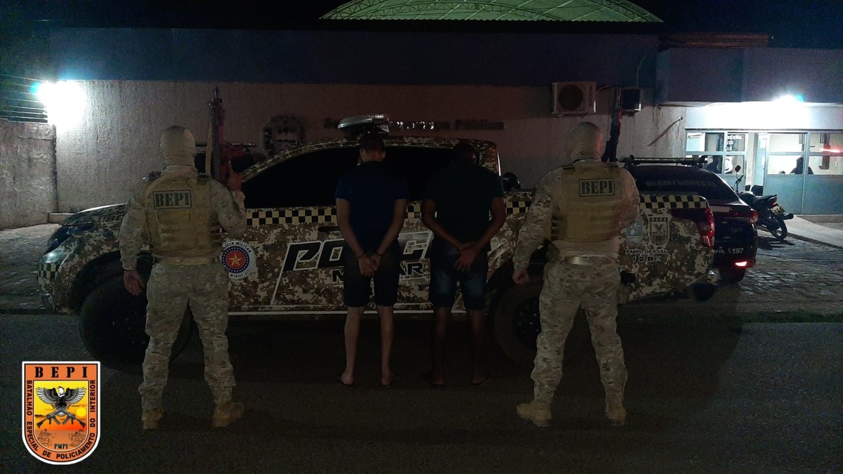 Polícia desarticula ponto de tráfico e prende dois suspeitos em Jaicós