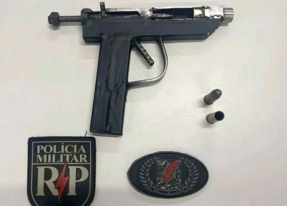 Polícia Militar apreende arma caseira e conduz três suspeitos em Timon