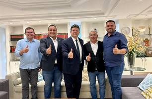 Prefeito Jove Soares anuncia construção de novo estádio para Assunção do Piauí (Foto: Conecta Piauí) Prefeito Jove Soares anuncia construção de novo estádio para Assunção do Piauí (Foto: Conecta Piauí)