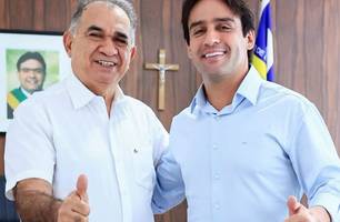 Prefeito Milton Passos se reúne com Flávio Nogueira Júnior em busca de recursos (Foto: Reprodução) Prefeito Milton Passos se reúne com Flávio Nogueira Júnior em busca de recursos (Foto: Reprodução)