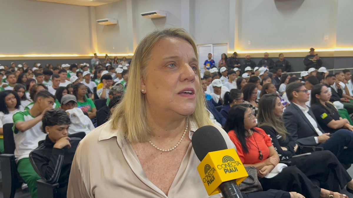 Secretarias de Segurança e Educação do Piauí retomam projeto 'Papo com a PC'