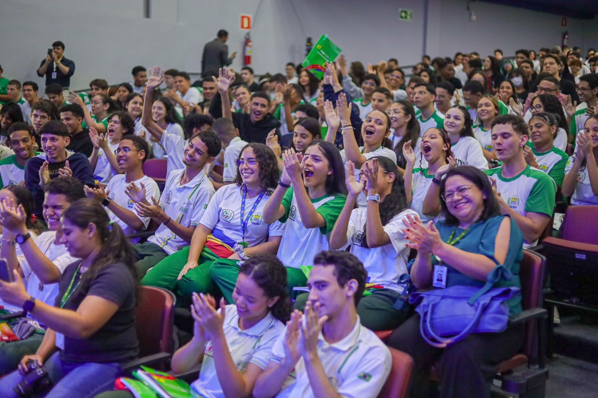 Seduc promove revisão em formato de 'game' para estudantes em Teresina